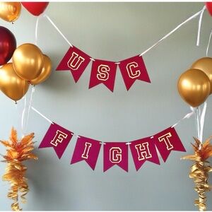 USC Fight Maroon & Gold Banner Garland college banner congratulations to USC